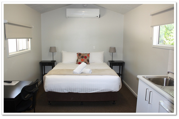 Mundulla Hotel Cabin Accommodation